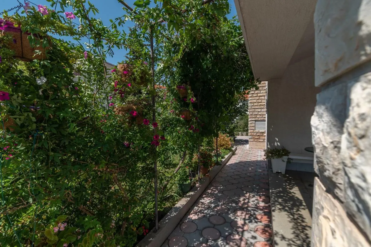 Apartments Vojin Trogir Croatia